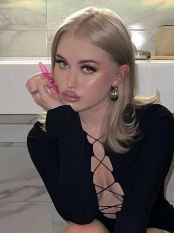 Анкета проститутки Нила, 23 года